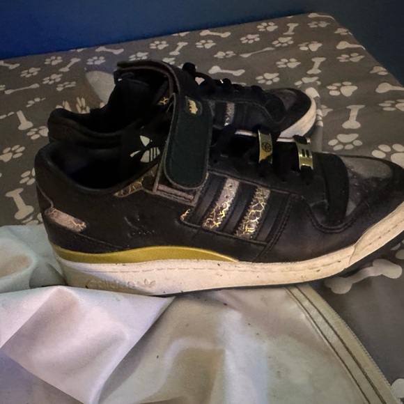 Adidas skate shoes - Picture 2 of 5